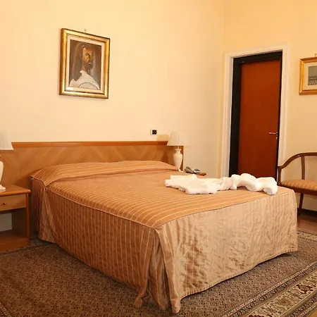 Hotel Pamaran 4*