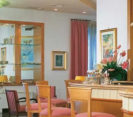 Pamaran Hotel 4*